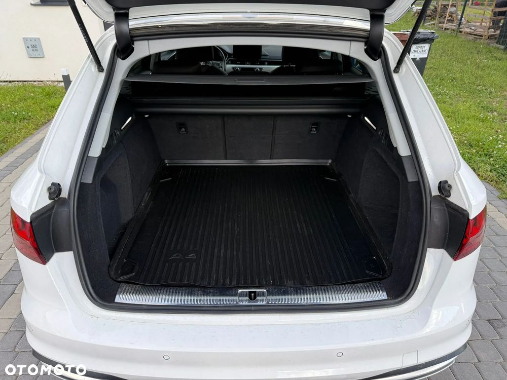 Audi A4 Avant - 22