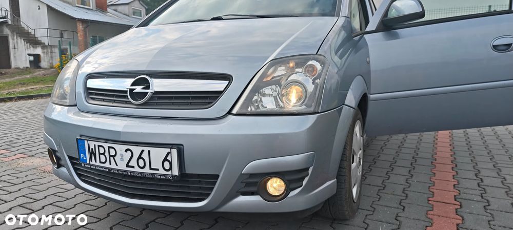 Opel Meriva 1.8 Cosmo - 12