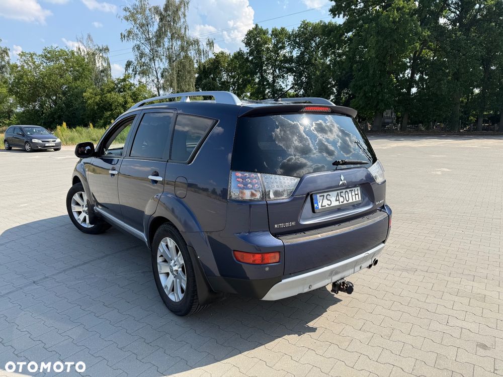 Mitsubishi Outlander 2.0 DID Instyle - 5