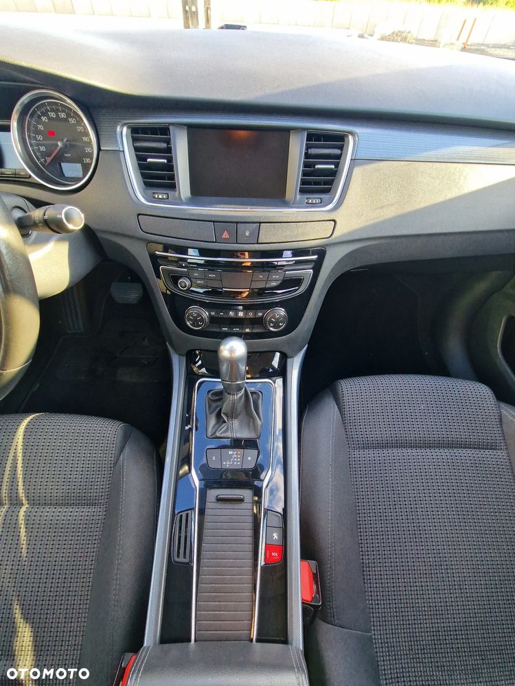 Peugeot 508 - 8