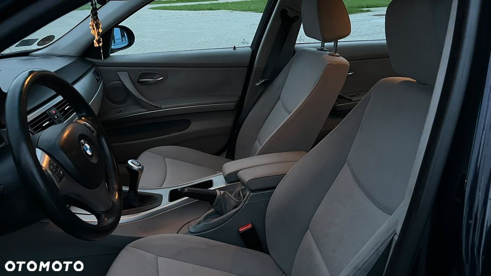 BMW Seria 3 - 9