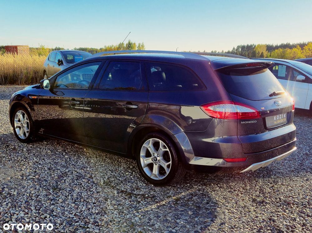 Ford Mondeo - 16