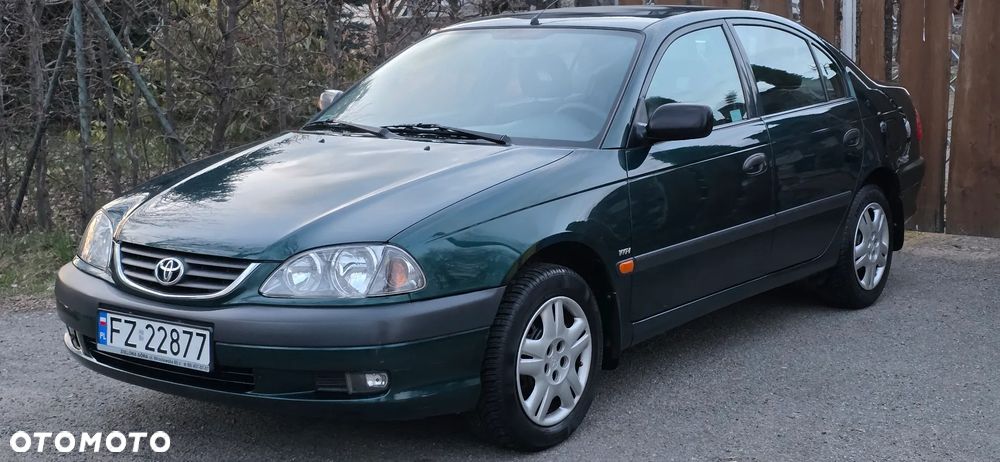 Toyota Avensis 1.6 VVT-i Terra Plus - 27