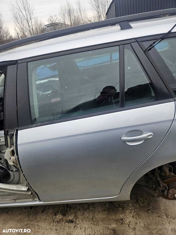 Usa dezechipata stanga spate Volkswagen Golf 6 Break - 1