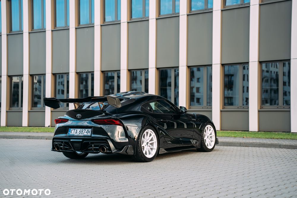 Toyota Supra 3.0 Turbo - 13