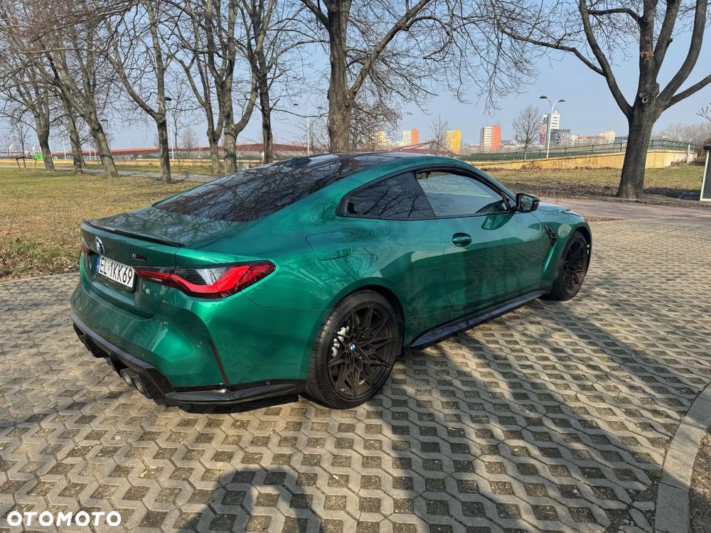 BMW M4 Competition - 4