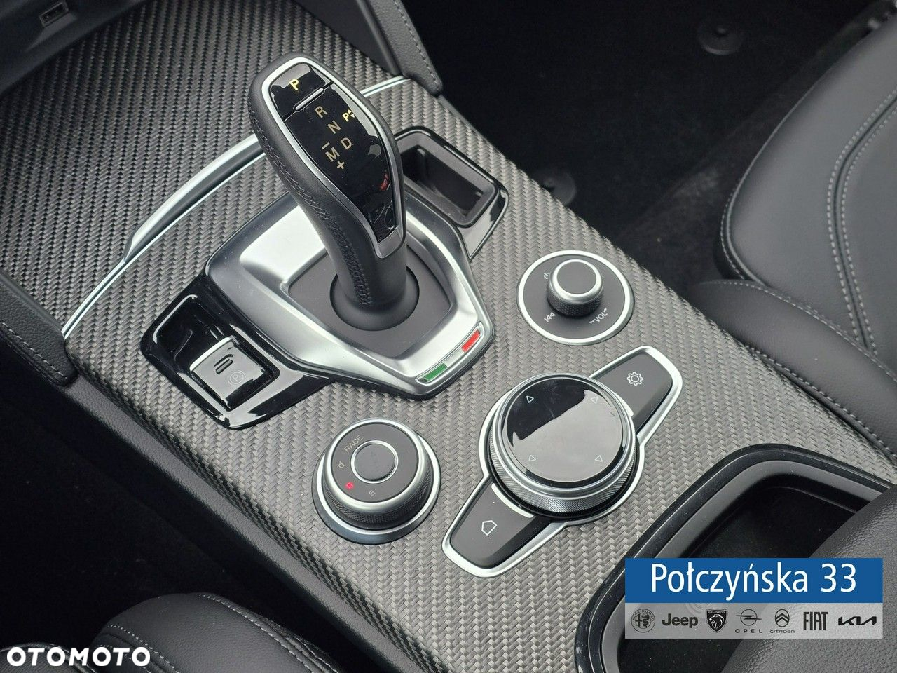 Alfa Romeo Stelvio - 29