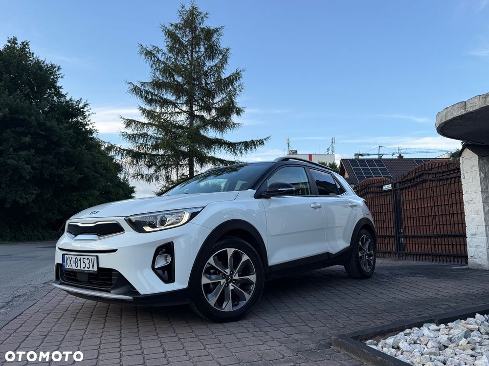 Kia Stonic 1.4 L - 4