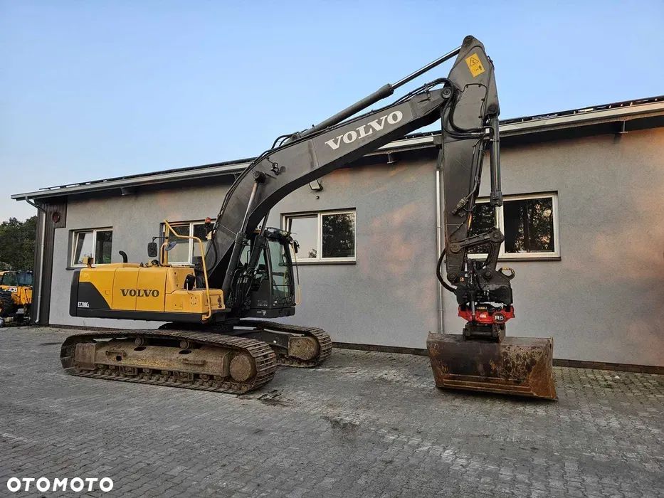 Volvo EC 210 CL - 1