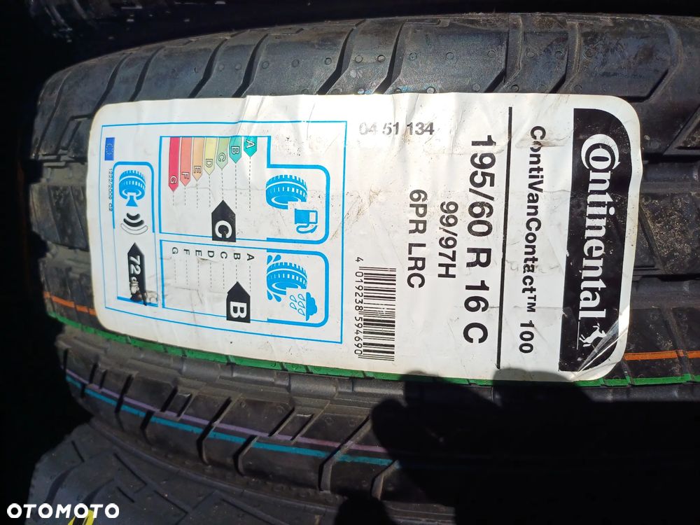 195/60/16C Continental - 2