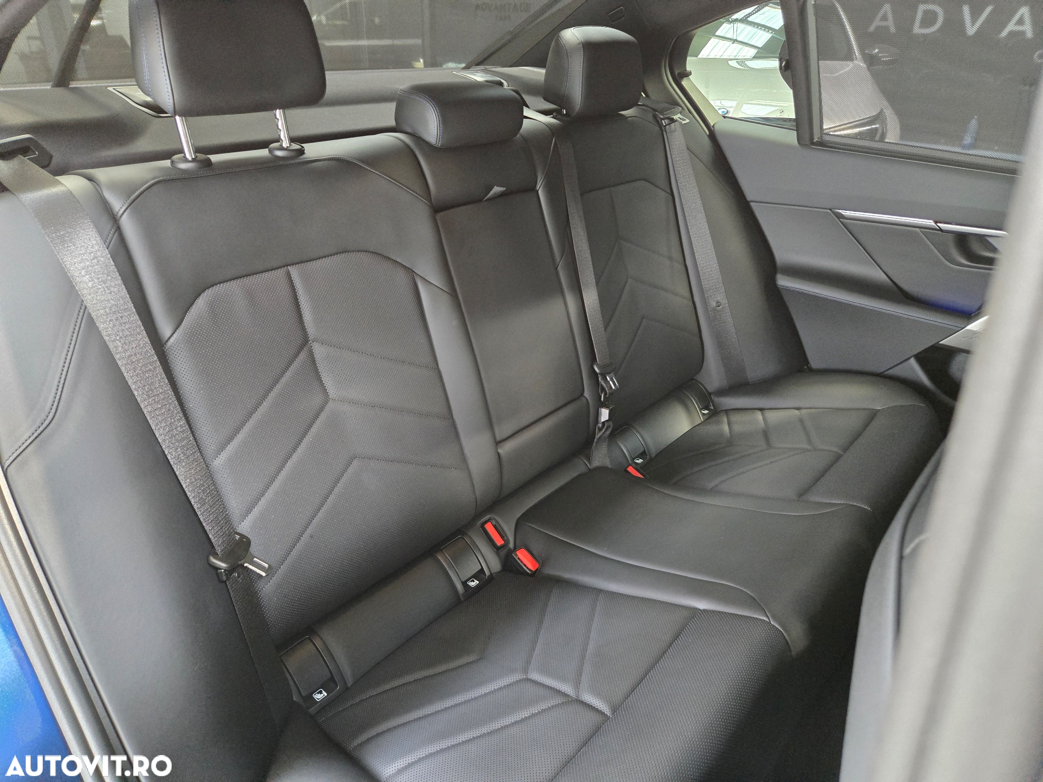 BMW Seria 5 520d xDrive AT MHEV - 13