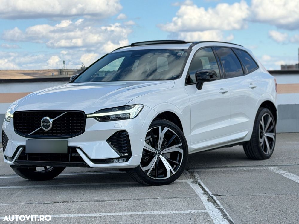 Volvo XC 60 B4 MHEV AWD R-Design - 28