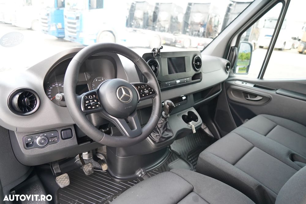 Mercedes-Benz SPRINTER / NEGRU / PANEL / 3 LOCURI / MANUAL / IMPORTAT - 25