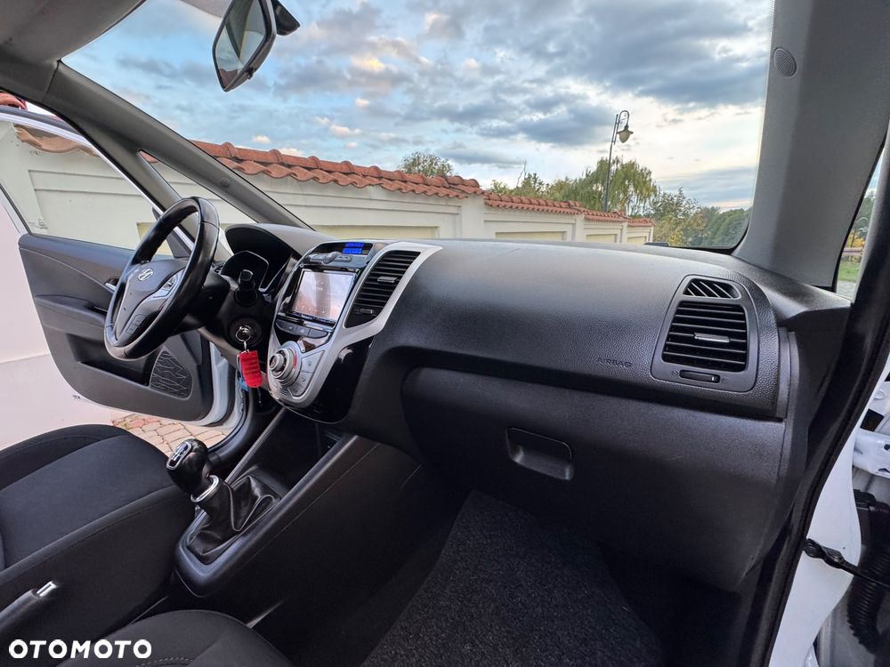 Hyundai ix20 - 38