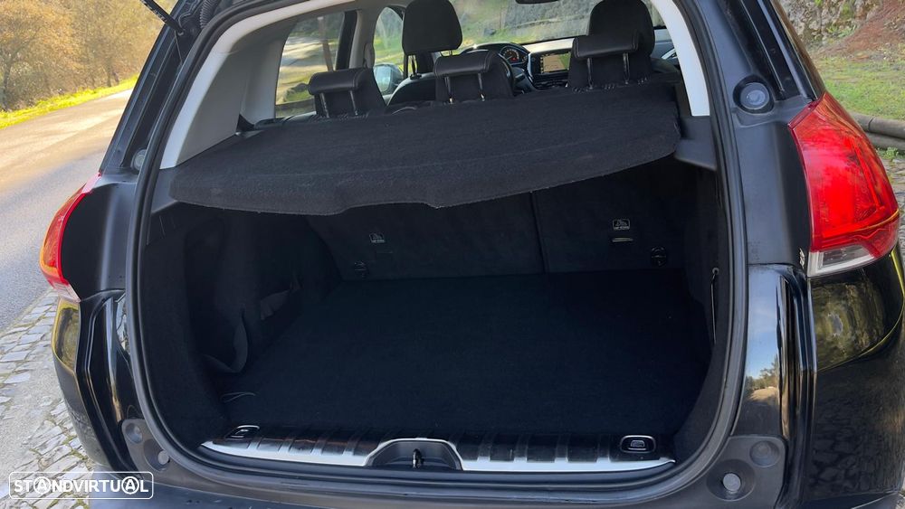 Peugeot 2008 1.4 HDi Allure - 22