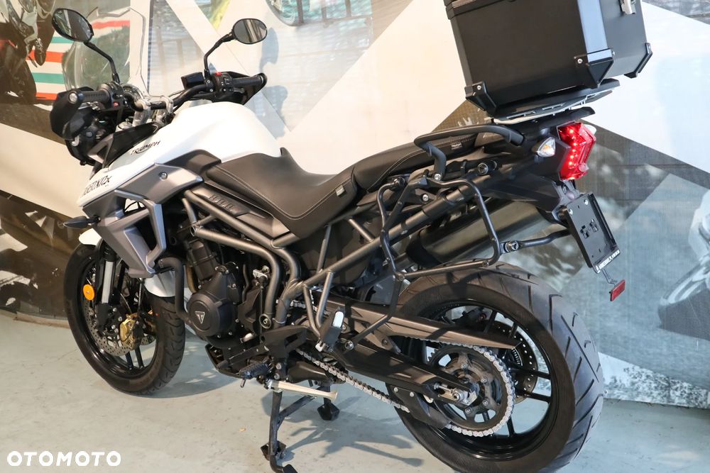 Triumph Tiger - 6