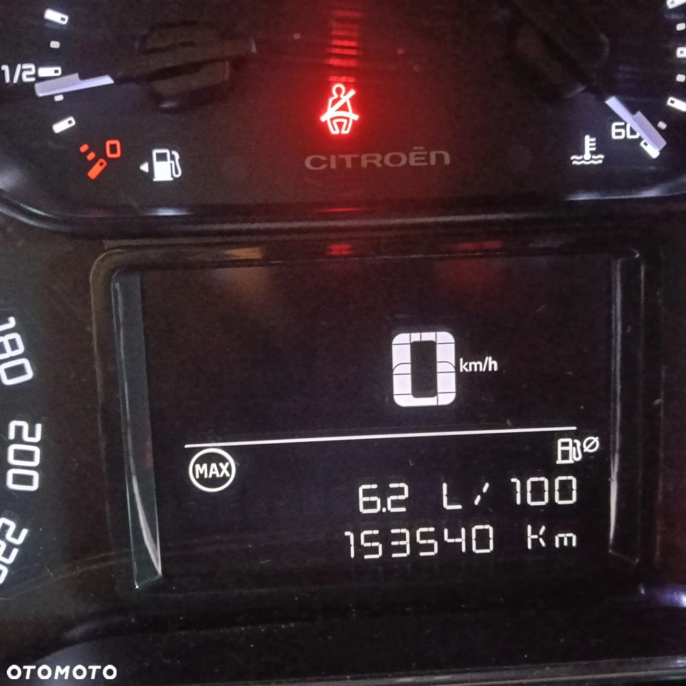 Citroën C3 1.2 PureTech Shine S&S - 6