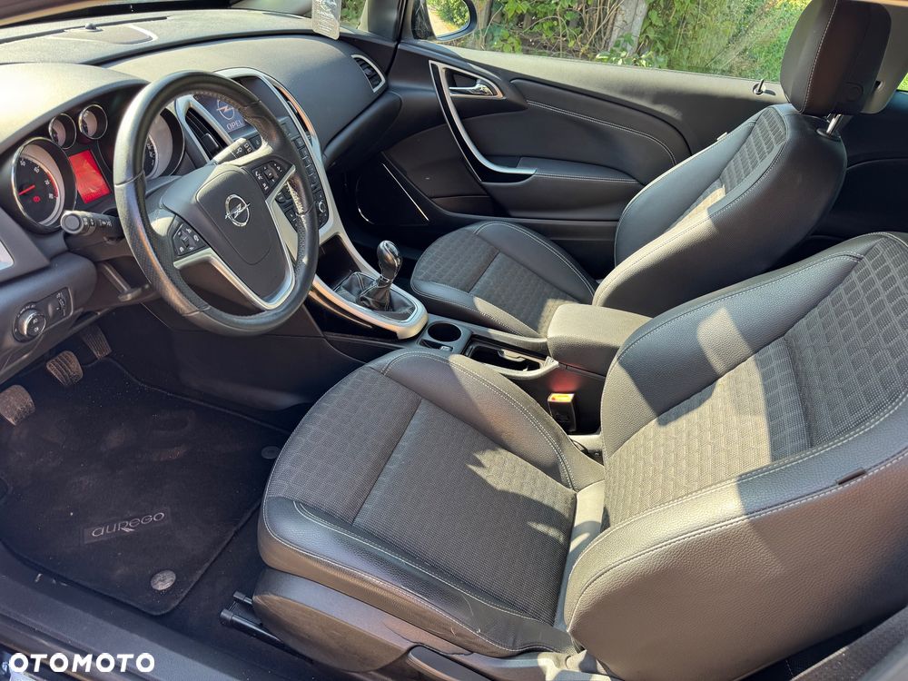 Opel Astra 1.6 Turbo Innovation - 18
