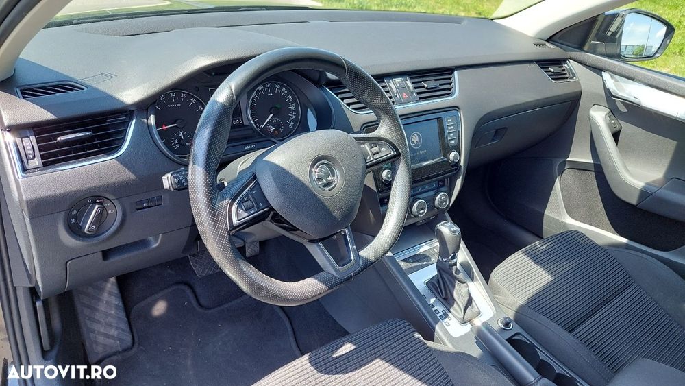 Skoda Octavia - 12