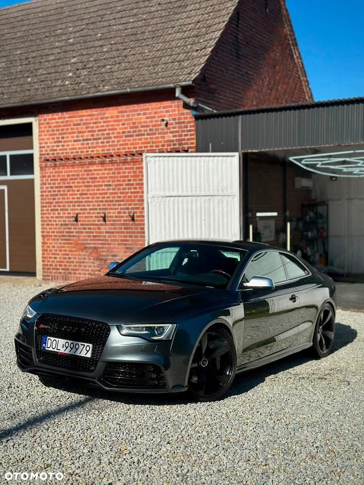 Audi RS5 Coupé Standard - 13