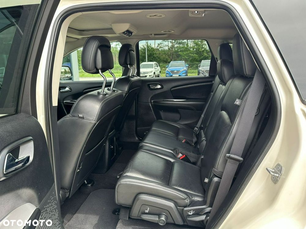 Fiat Freemont 2.0 Multijet Black Code AWD - 14