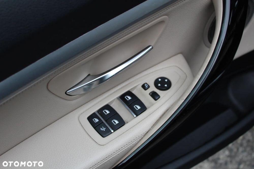 BMW 3GT 320d Luxury Line sport - 22