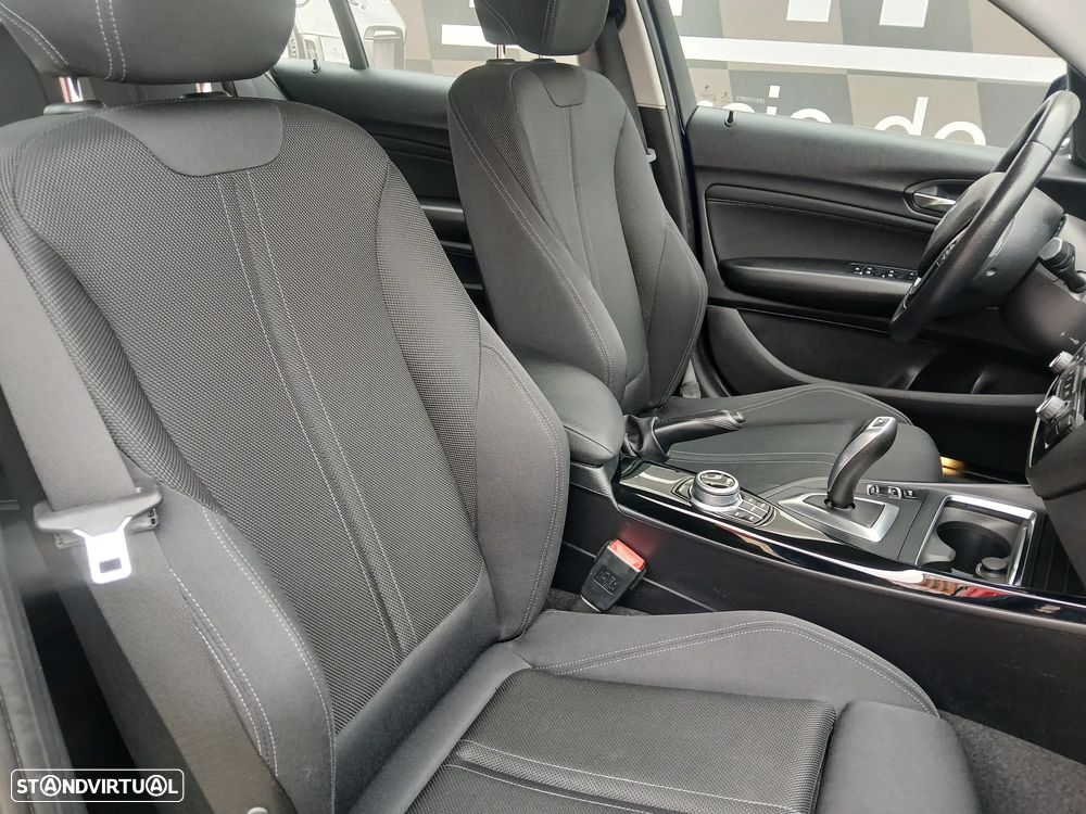 BMW 116 d Aut. Sport Line - 20