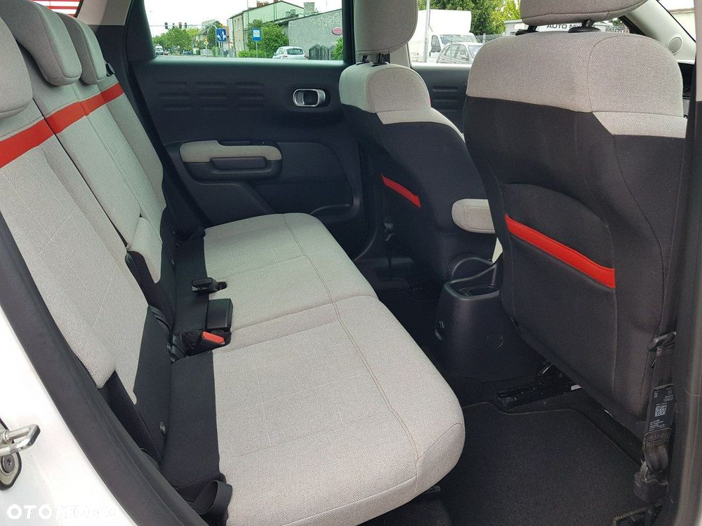 Citroën C3 Aircross 1.2 PureTech Shine S&S - 17