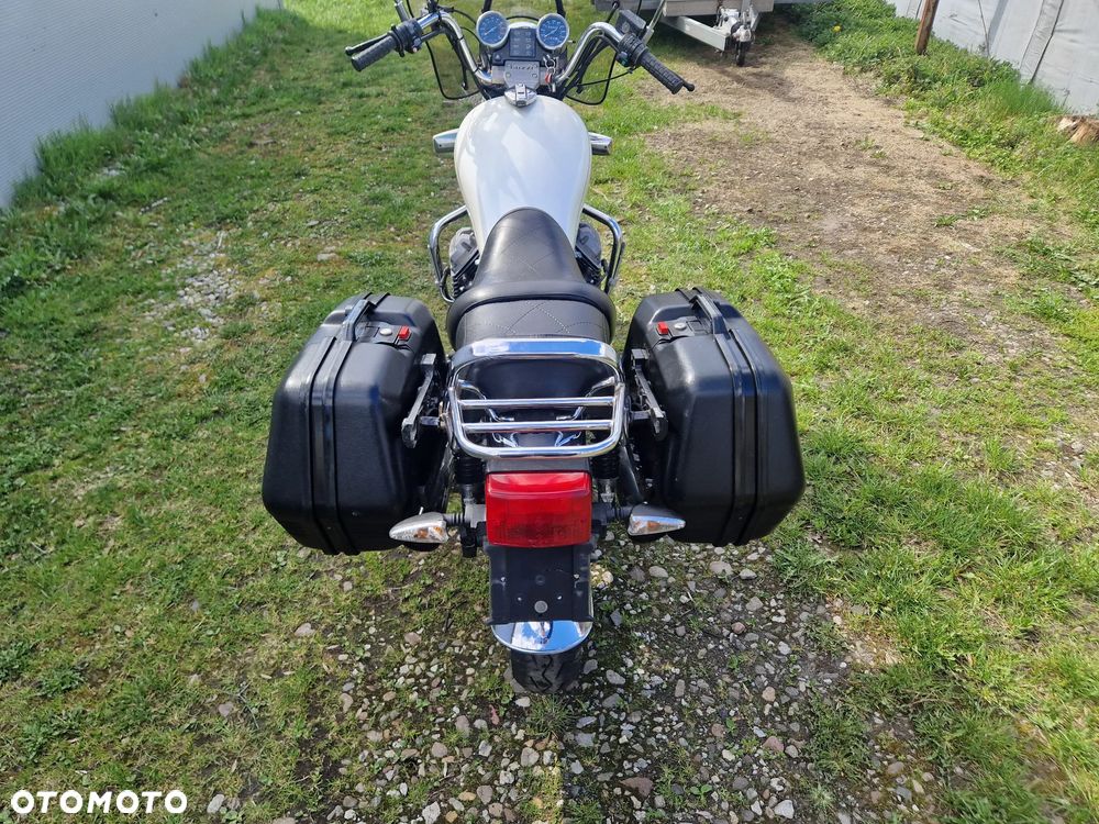 Moto Guzzi California - 8