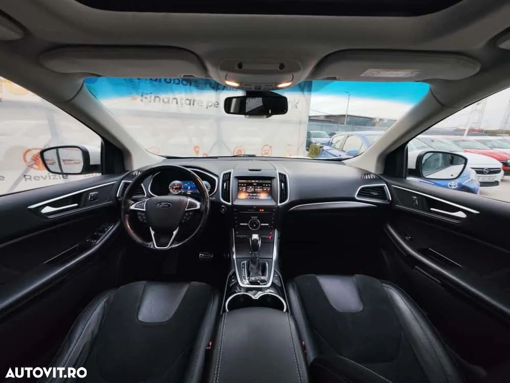 Ford Edge 2.0 TDCi Powershift Titanium - 11