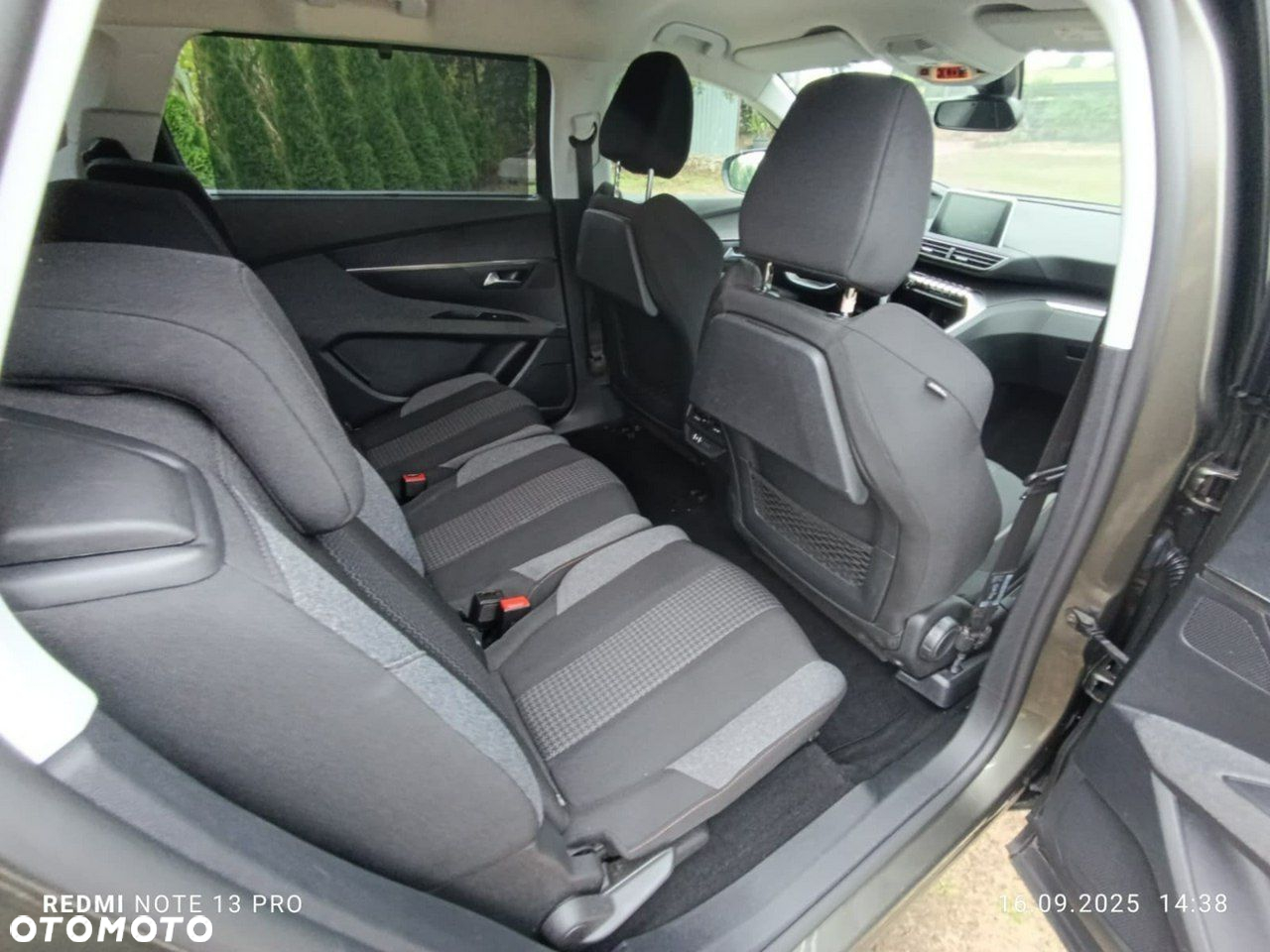 Peugeot 5008 - 14