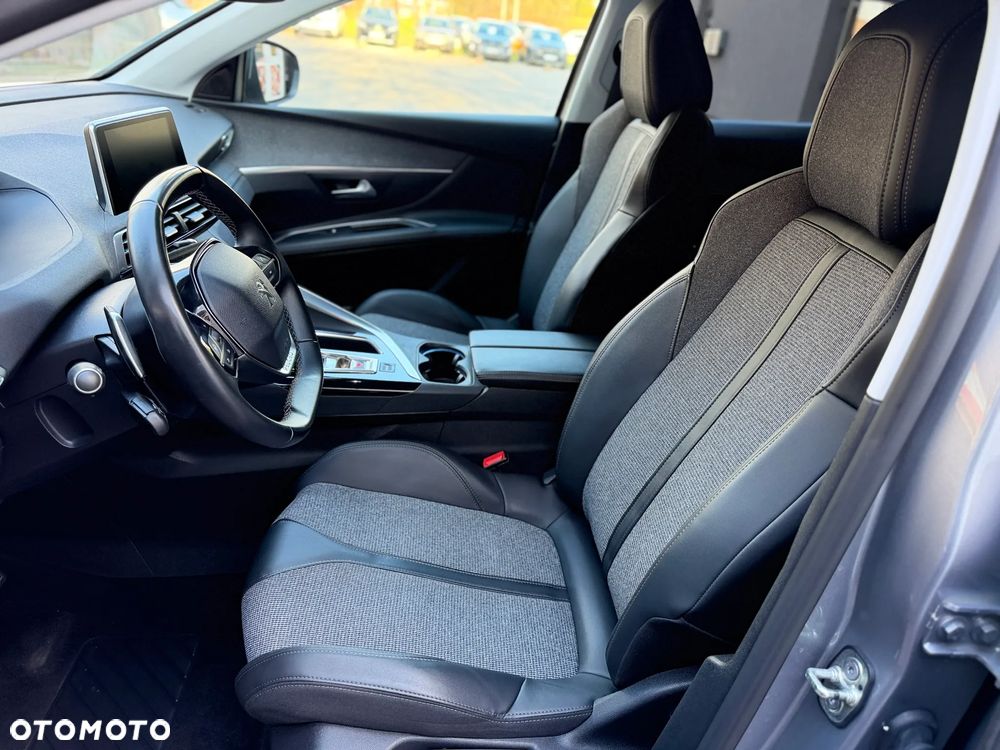 Peugeot 3008 1.2 PureTech Allure S&S EAT8 - 26