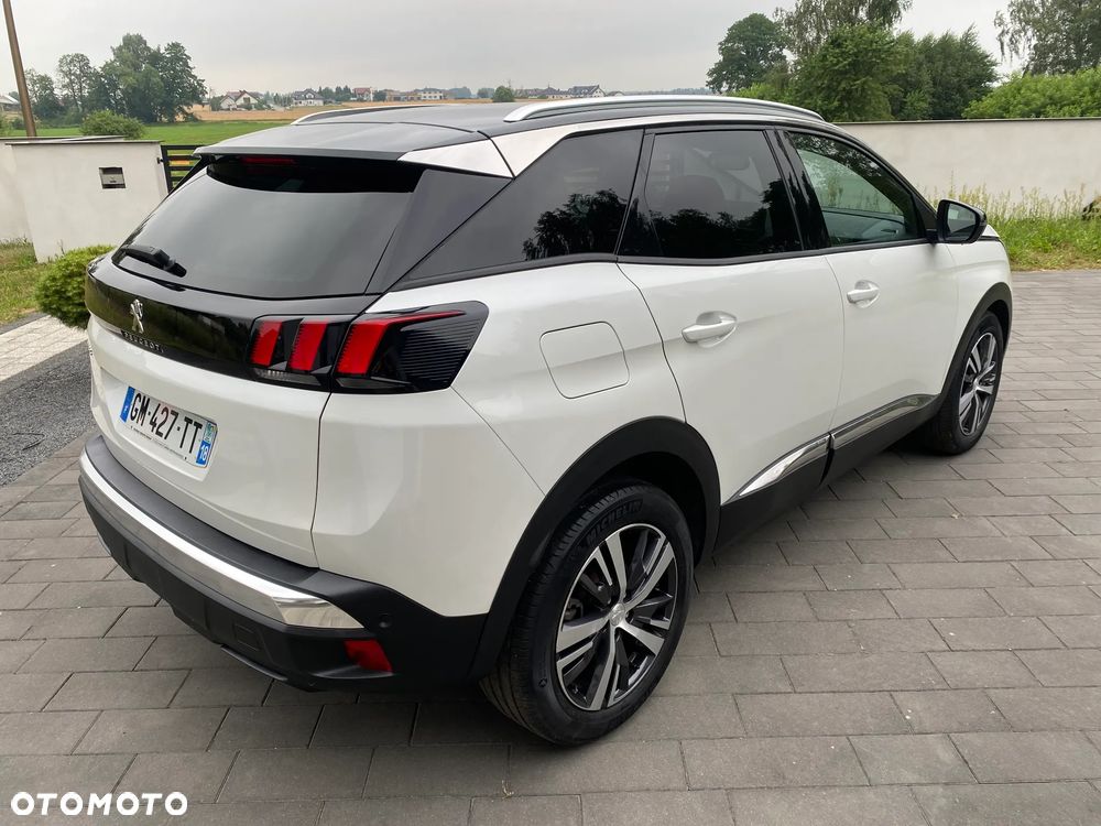 Peugeot 3008 1.2 PureTech GPF Allure S&S EAT8 - 8