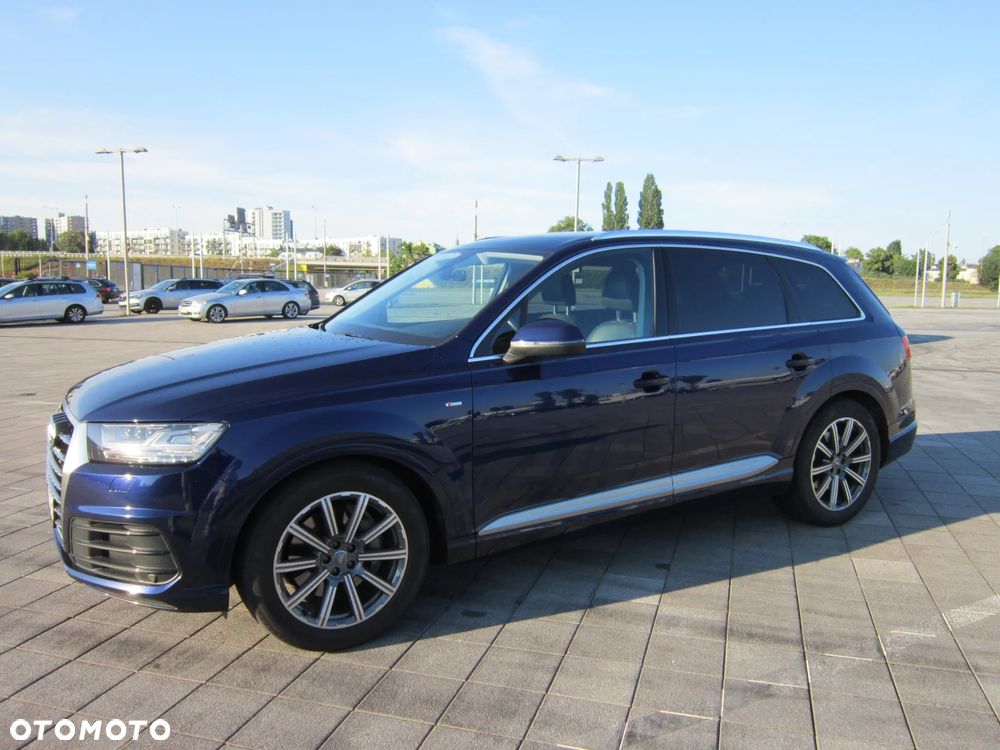 Audi Q7 - 8