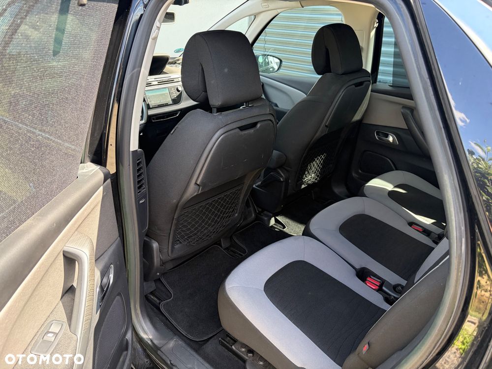 Citroën C4 Picasso e-HDi 115 Intensive - 21