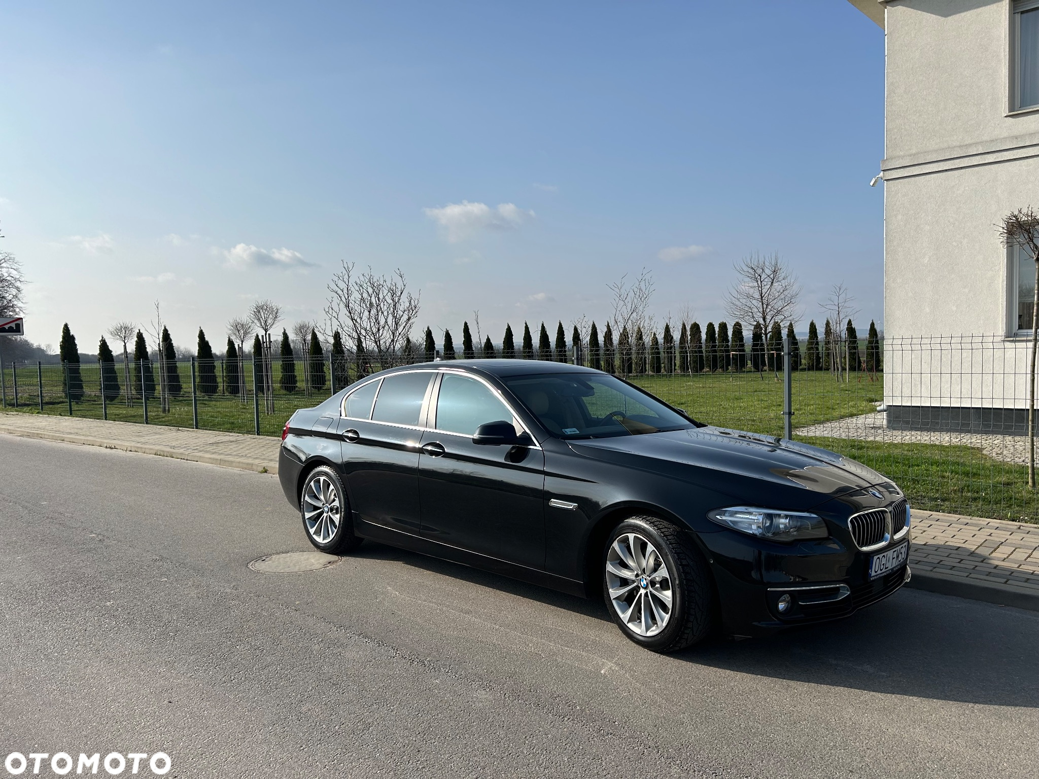 BMW Seria 5 528i xDrive - 6