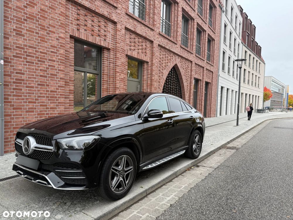 Mercedes-Benz GLE 350 d 4Matic 9G-TRONIC AMG Line - 2