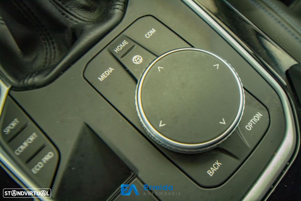 BMW 116 d Pack Desportivo M - 47