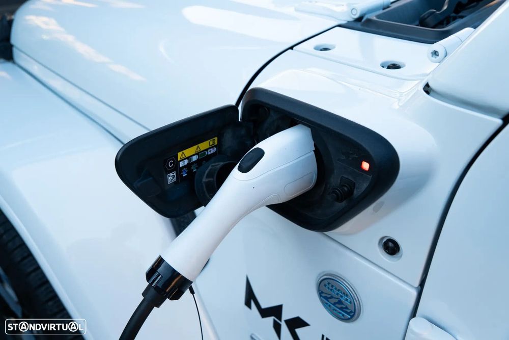 Jeep Wrangler Unlimited 2.0 4xe Plug-In Hybrid Hardtop Sahara - 25