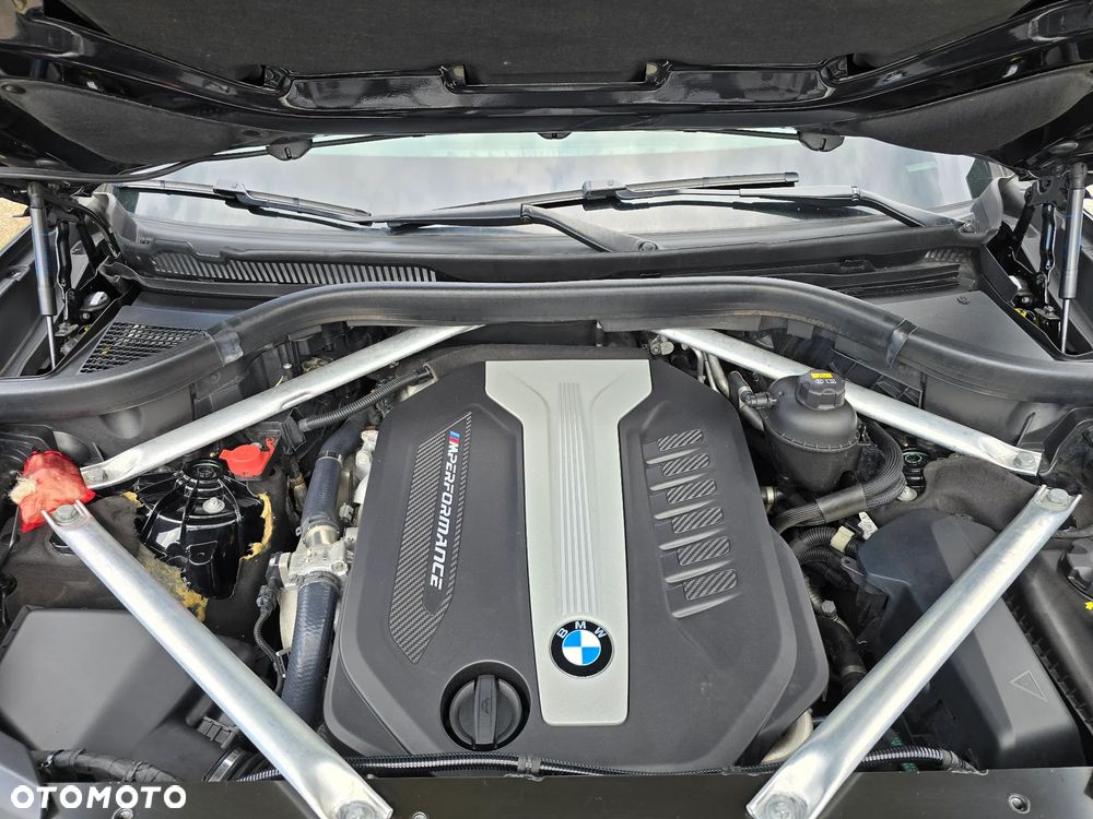 BMW X7 M50d sport - 24