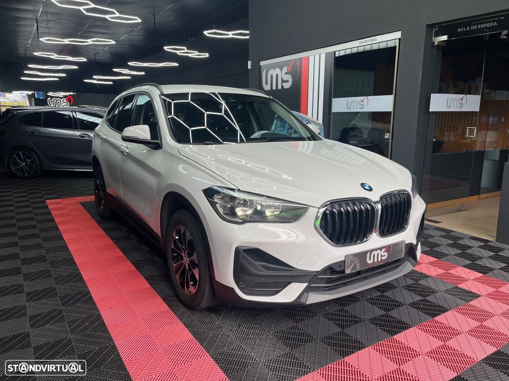 BMW X1 25 e xDrive - 1
