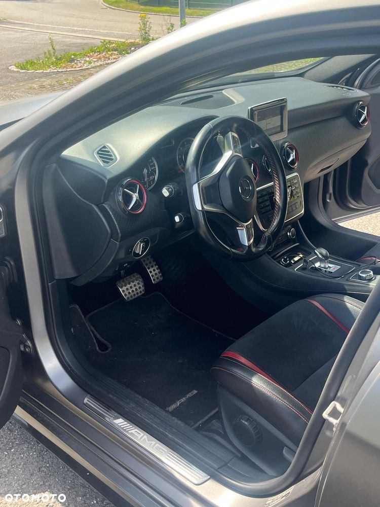 Mercedes-Benz Klasa A 45 AMG 4-Matic - 11