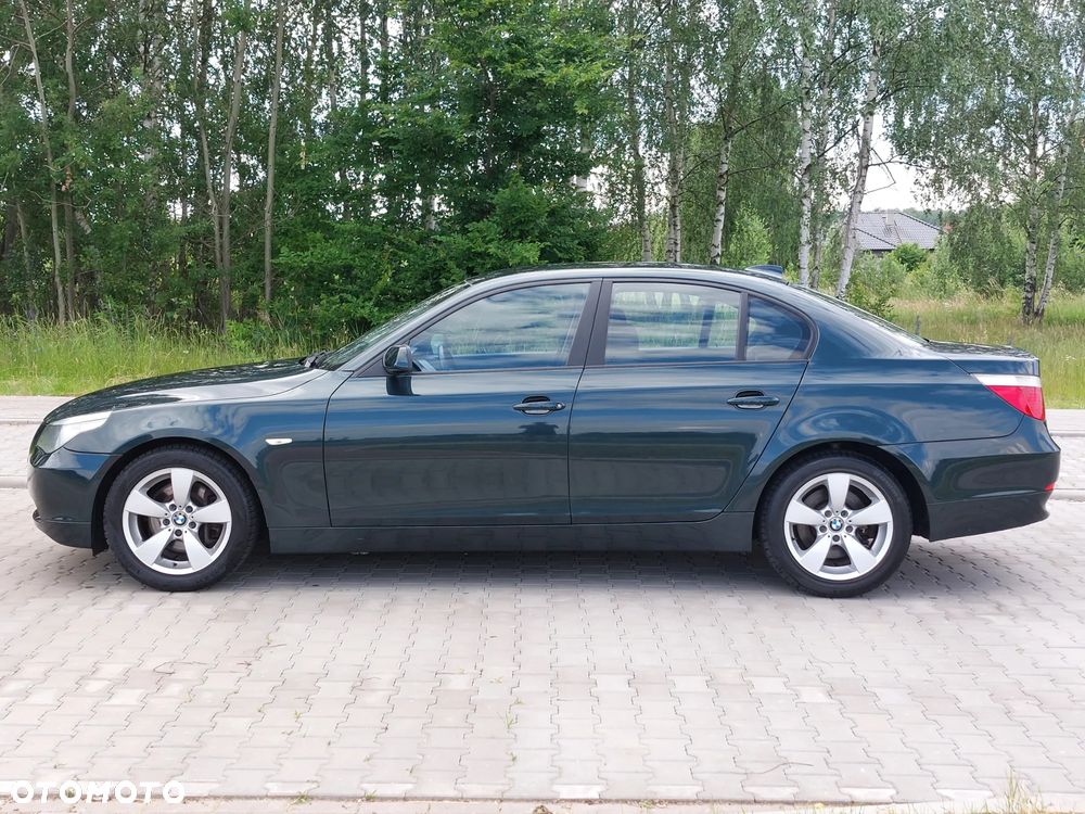 BMW Seria 5 525i - 10