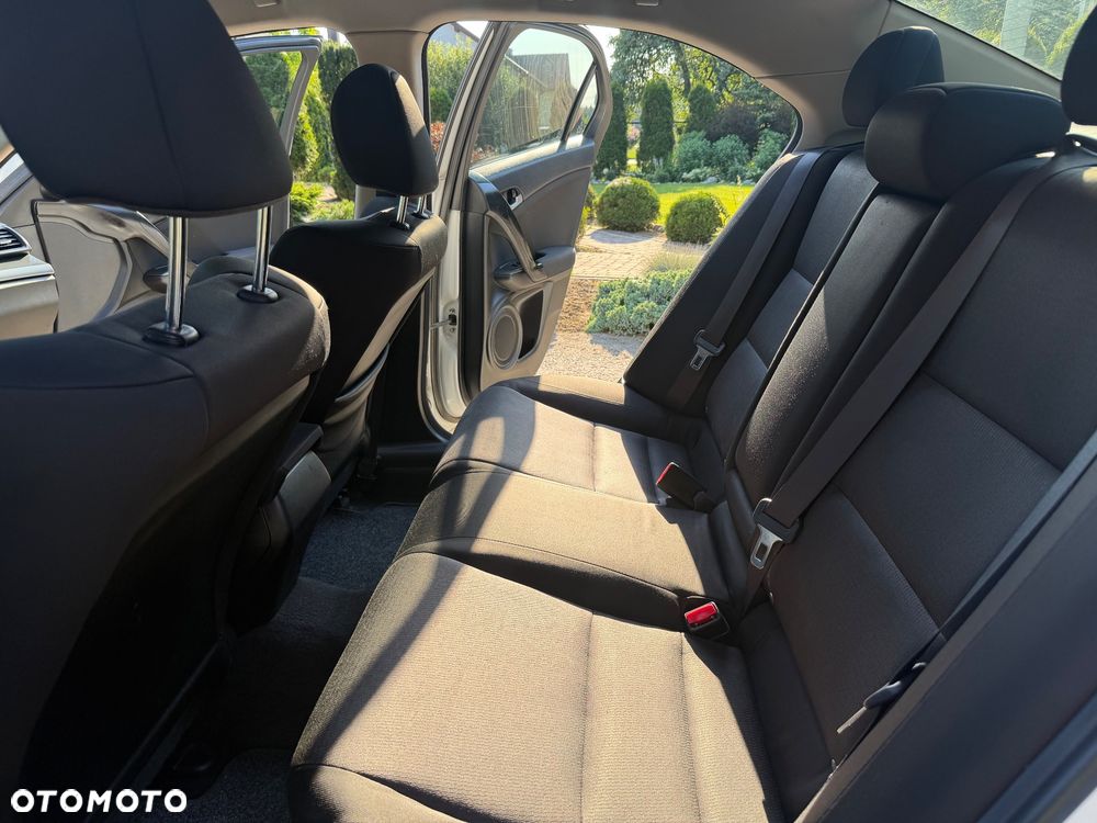 Honda Accord 2.0 Elegance - 11