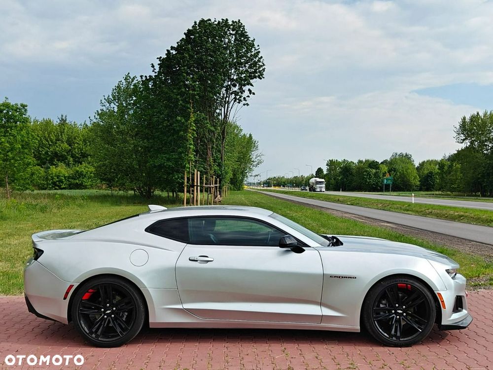 Chevrolet Camaro - 2