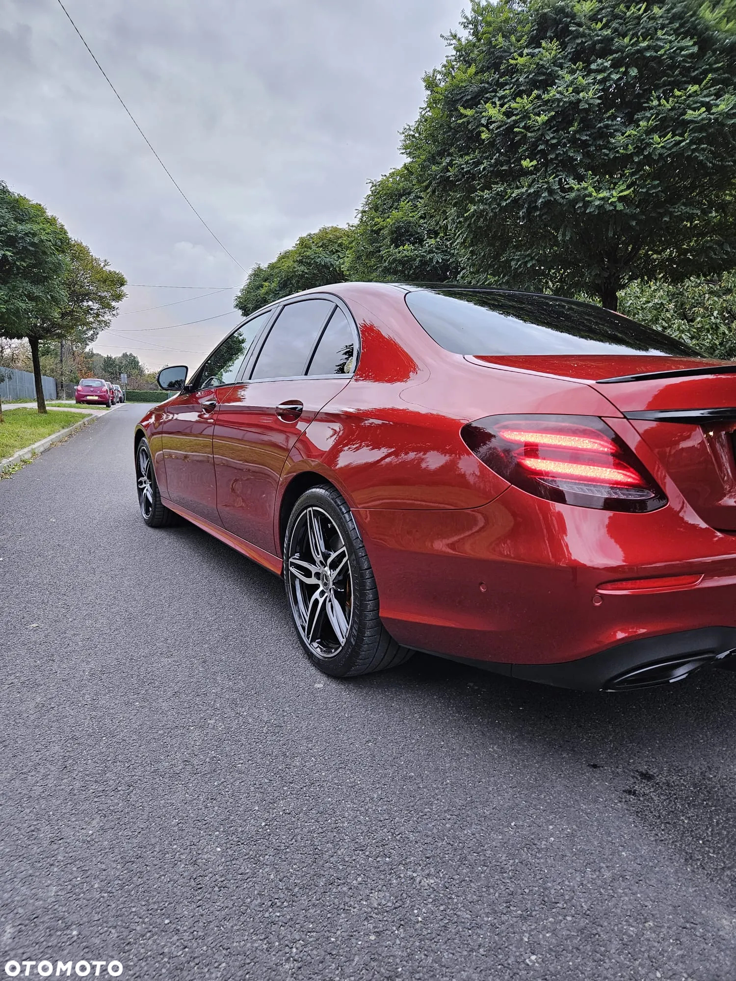 Mercedes-Benz Klasa E 400 d 4-Matic 9G-TRONIC - 12