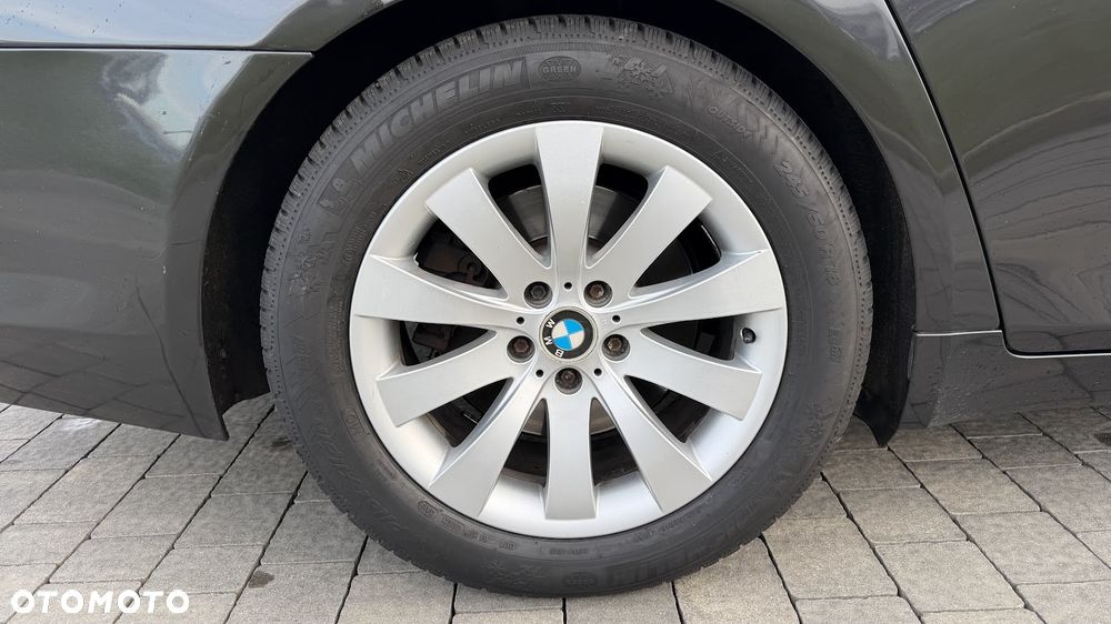 BMW Seria 7 730d - 28