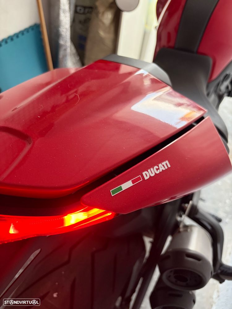 Ducati Monster - 9