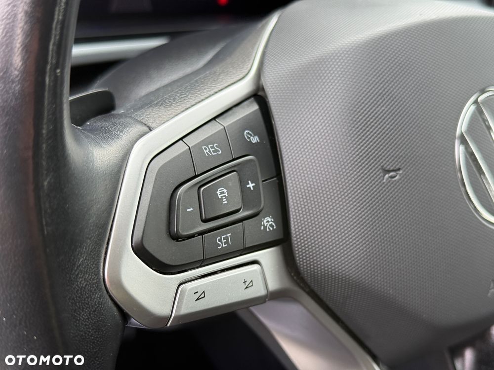 Volkswagen T-Roc 1.5 TSI GPF ACT IQ Drive DSG - 26