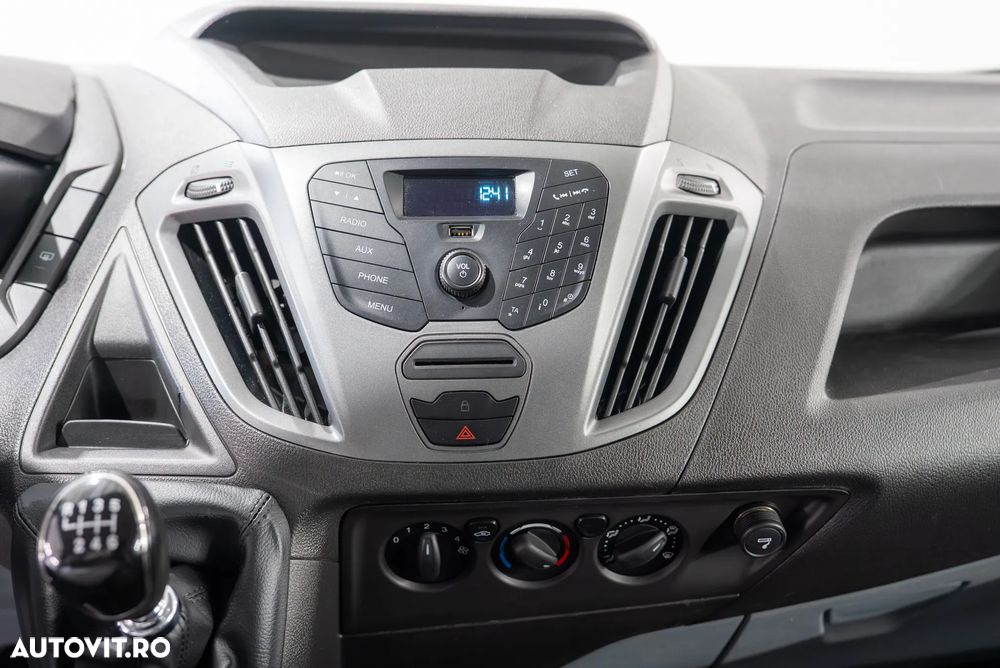 Ford Transit Custom 310 LWB Combi Base - 9